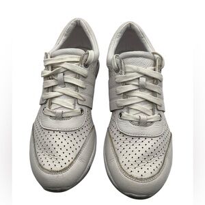 Foot‎ Petals leather White Perforated Sneakers 9.5